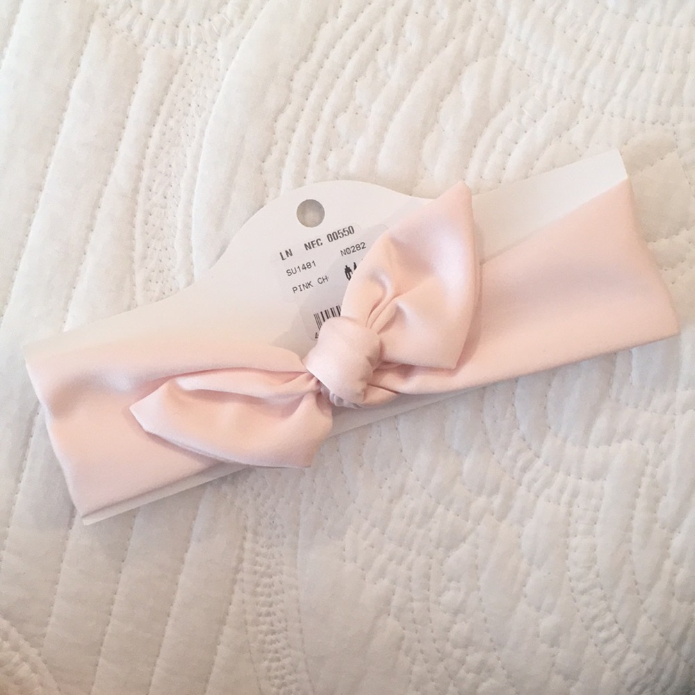 Blush pink bow choker